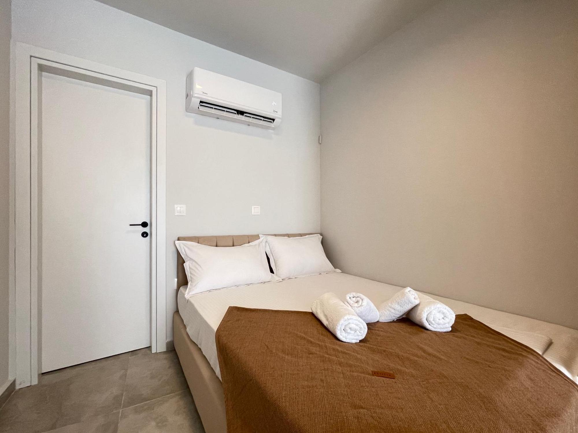 Acropolis View Luxurious Studio Living เอเธนส์ ภายนอก รูปภาพ