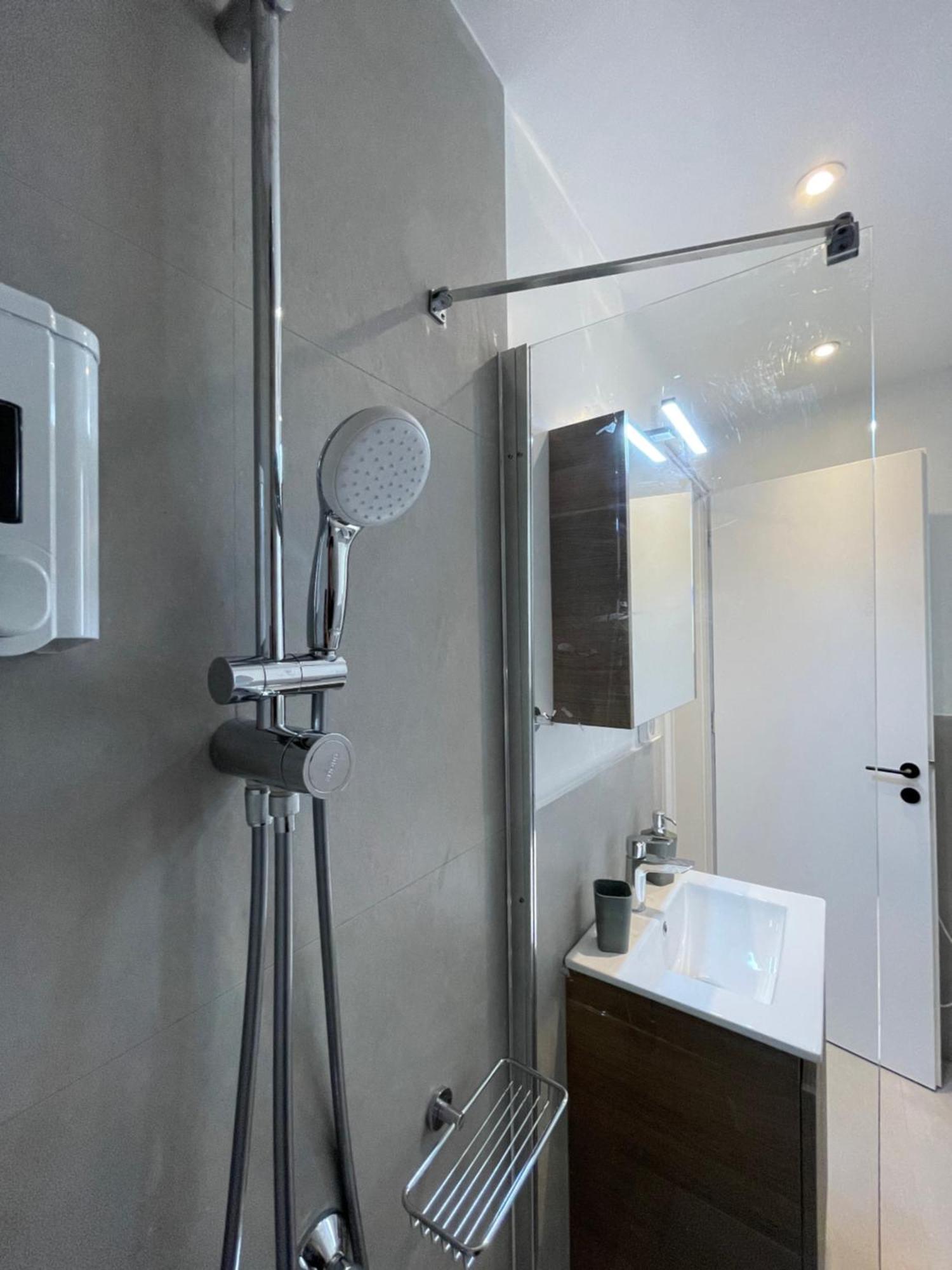 Acropolis View Luxurious Studio Living เอเธนส์ ภายนอก รูปภาพ